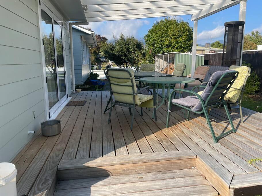Turangi Home Family Size Tauposee Exterior foto